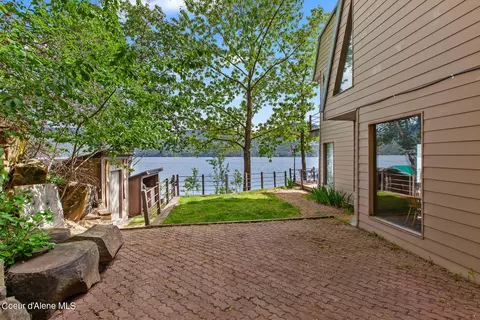 Exterior - 5330 E Waverly Loop, Hayden, ID 83835 photo 4 of 8