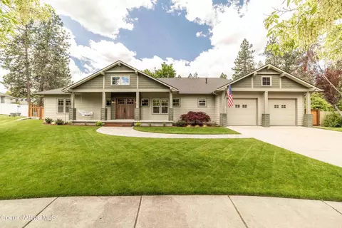 5036 E River Pl, Post Falls, ID 83854