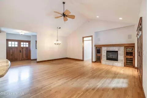 Living - 5036 E River Pl, Post Falls, ID 83854 photo 2 of 5