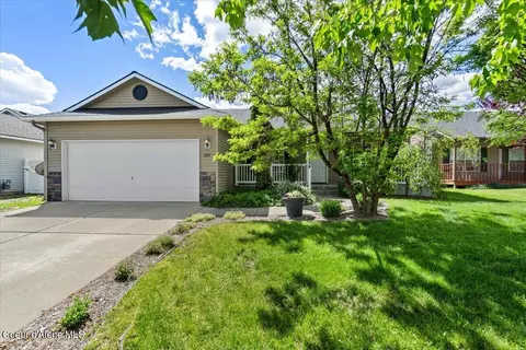 2517 N Ivy Ln, Post Falls, ID 83854