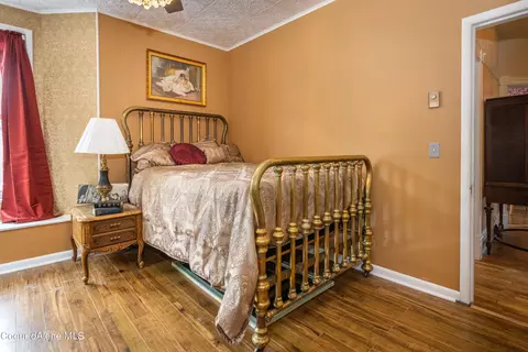 Bedroom - 306 3rd St, Wallace, ID 83873 photo 3 of 11