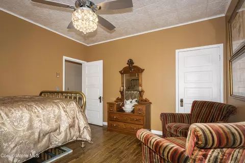 Bedroom - 306 3rd St, Wallace, ID 83873 photo 4 of 11