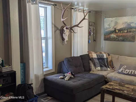 Living - 451 Burke Rd, Wallace, ID 83873 photo 3 of 3
