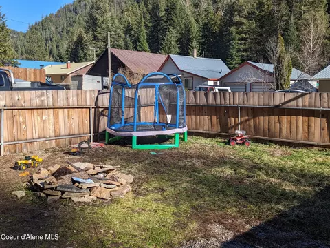 Exterior - 451 Burke Rd, Wallace, ID 83873 photo 2 of 2