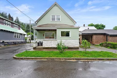 410 Fourth St, Wallace, ID 83873
