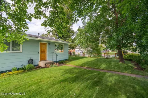 Exterior - 415 E 15th Ave, Post Falls, ID 83854 photo 8 of 21