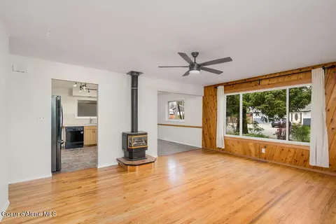 Living - 415 E 15th Ave, Post Falls, ID 83854 photo 3 of 5