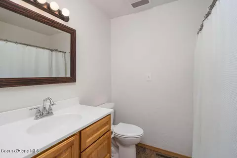 Bath - 415 E 15th Ave, Post Falls, ID 83854 photo 3 of 3