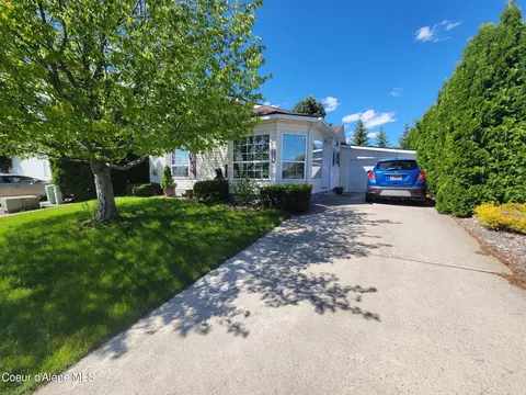 8567 W Bryce Canyon St, Rathdrum, ID 83858
