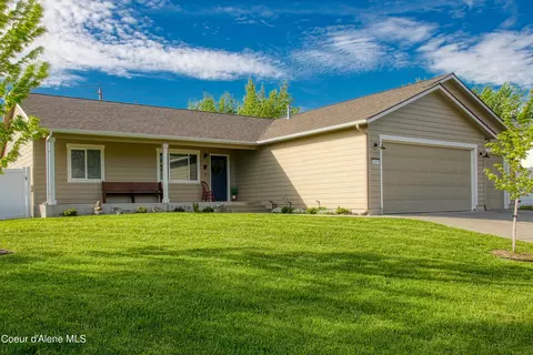 14637 N Nixon Loop, Rathdrum, ID 83858