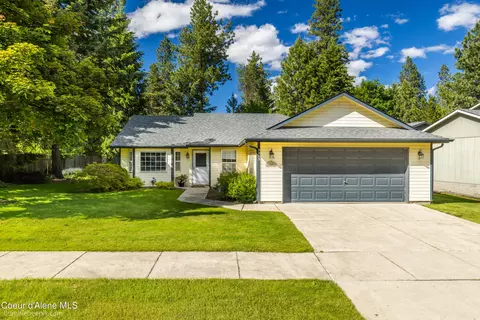 3273 N Wedgewood Loop, Coeur D'alene, ID 83815