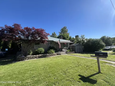 1028 W College Ave, Saint Maries, ID 83861