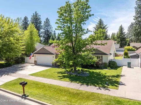 3951 N Playfair St, Coeur D'alene, ID 83815