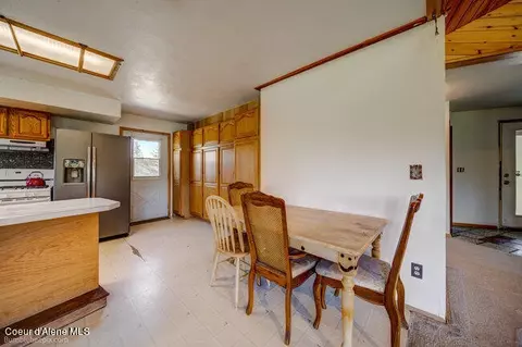 Dining - 188 County Line Rd, Plummer, ID 83851 photo 1 of 1