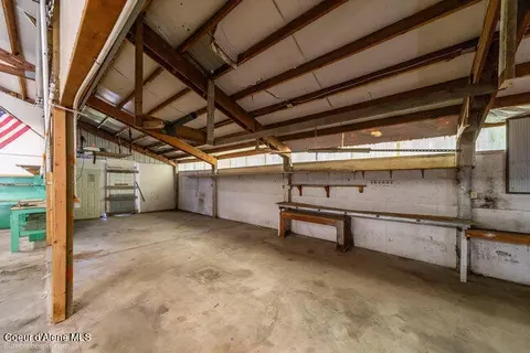 Exterior - 188 County Line Rd, Plummer, ID 83851 photo 7 of 9