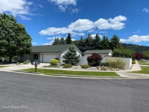 5526 N Mt Carrol St, Coeur D'alene, ID 83815