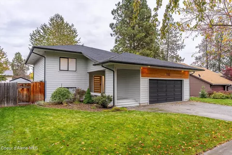 765 W Elmgrove Ct, Coeur D'alene, ID 83815