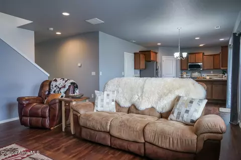 Living - 1212 W Jenicek Loop, Post Falls, ID 83854 photo 2 of 7