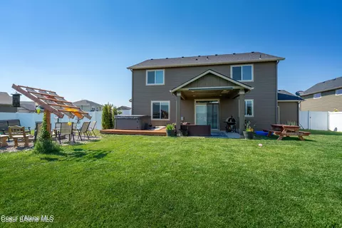 Exterior - 1212 W Jenicek Loop, Post Falls, ID 83854 photo 8 of 16