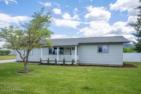 7040 N Rude St, Dalton Gardens, ID 83815