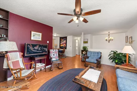 209 E 12th Ave, Post Falls, ID 83854 photo 9