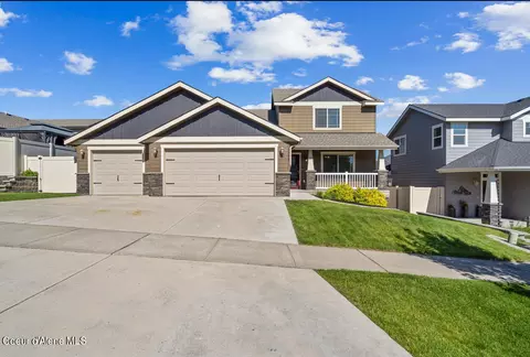 3096 N Sherwood Dr, Coeur D'alene, ID 83815