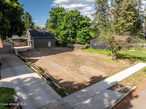 807 Elm Ave, Coeur D'alene, ID 83814