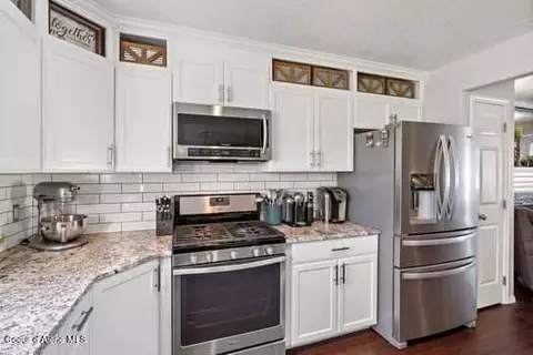 Kitchen - 2497 Falling Star Loop, Post Falls, ID 83854 photo 2 of 5