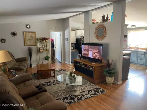 Living - 420 Cider Rd, Athol, ID 83801 photo 1 of 3