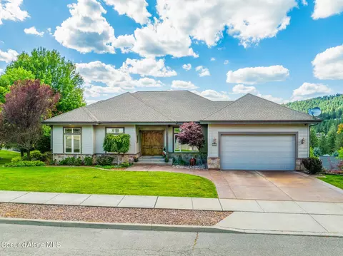 965 N Veranda Dr, Coeur D'alene, ID 83814