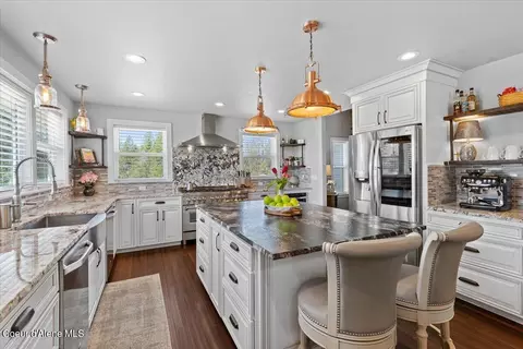 Kitchen - 4651 E Sarah Loop, Athol, ID 83801 photo 6 of 7