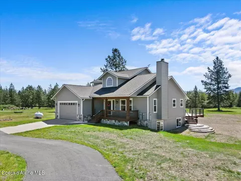 4651 E Sarah Loop, Athol, ID 83801