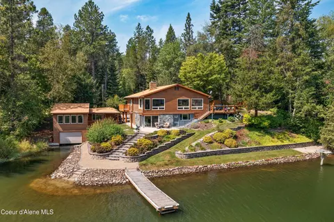 127 Jones Rd, Sagle, ID 83860