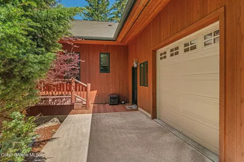 Exterior - 526 Roop Rd, Cocolalla, ID 83813 photo 8 of 25