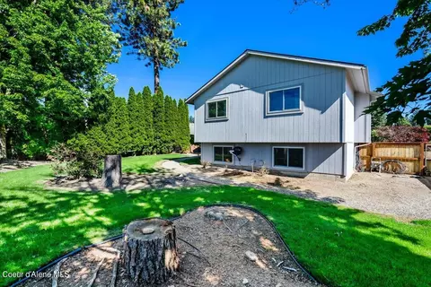 Exterior - 380 E Sand Wedge Dr, Post Falls, ID 83854 photo 4 of 6