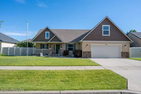 2888 W Cranberry Ave, Hayden, ID 83835