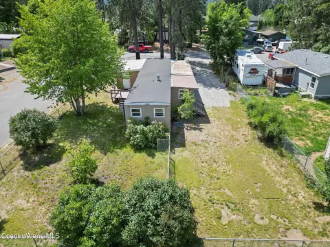 1913 E Strand Ave, Post Falls, ID 83854 photo 2