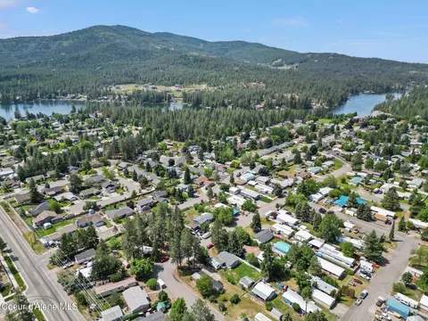 1913 E Strand Ave, Post Falls, ID 83854 photo 3