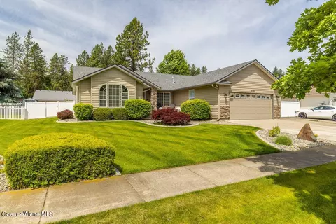 4189 N Mt Carrol St, Coeur D'alene, ID 83814