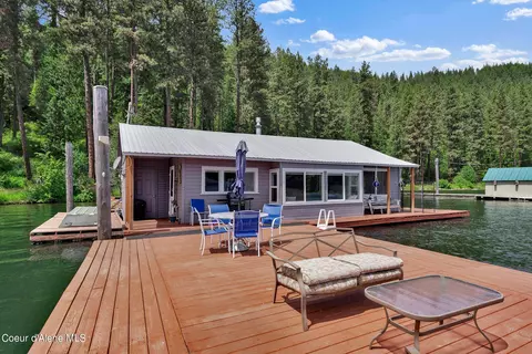 57 Chatcolet Rd Floating Home #21, Plummer, ID 83851