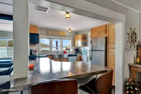57 Chatcolet Rd Floating Home #21, Plummer, ID 83851 photo 13