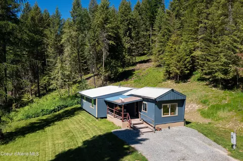 561 Brown Creek Rd, Naples, ID 83847