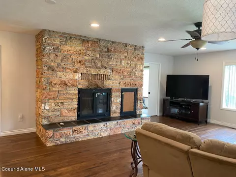 74 Eureka Rd, Sagle, ID 83860 photo 14