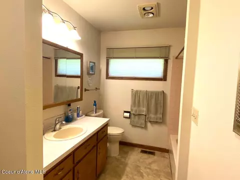 74 Eureka Rd, Sagle, ID 83860 photo 24