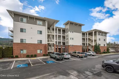 355 W Waterside Dr # 203, Post Falls, ID 83854