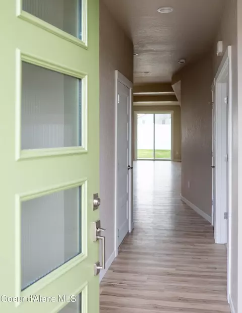 7391 Breaux Dr, Coeur D'alene, ID 83815