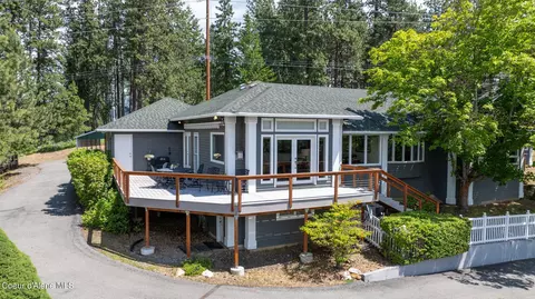 810 N Victorian Dr, Coeur D'alene, ID 83814