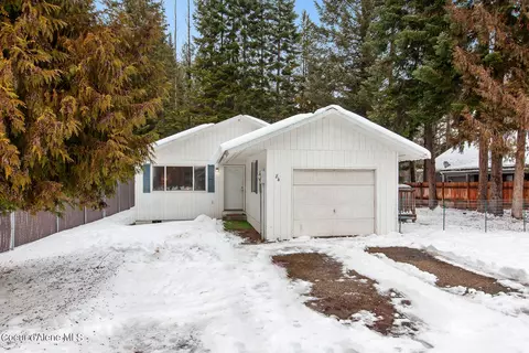 84 Merritt St, Priest River, ID 83856