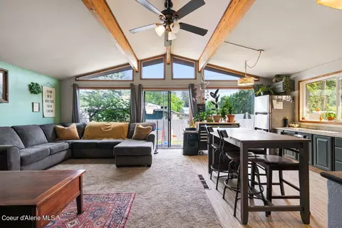 1943 N Syringa Dr, Coeur D'alene, ID 83814