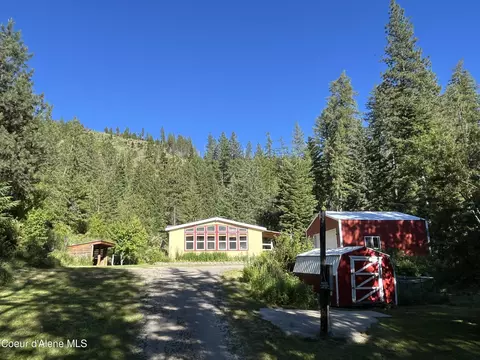 18924 S Black Rock Rd, Cataldo, ID 83810